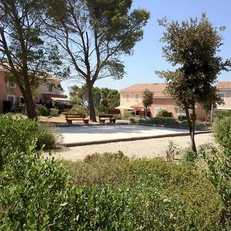 Feriehus Maison Cosy Avec Piscine Partagee A Calvisson